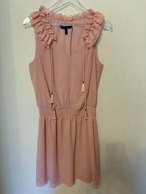 Whbm Sleeveless Ruffle Neck Pink blush Dress with Tassel Detail size 12 like new
